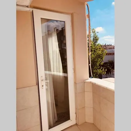 Apartment In Centrum, 3 Minutes To The Damlatas And Cleopatra Alanya